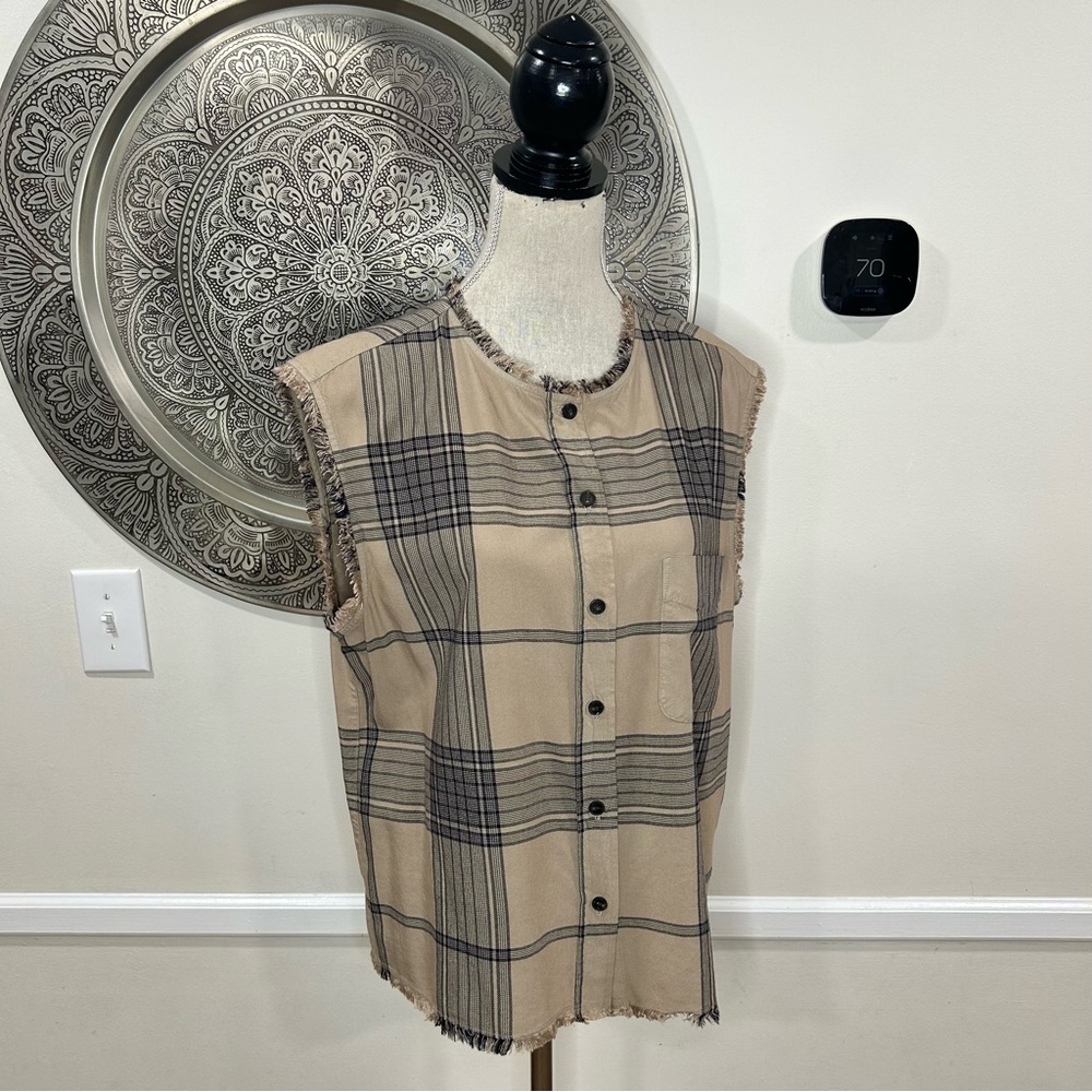 Raquel Allegra sleeveless plaid top with fringe trim - Size 2 / M - Picture 3 of 10